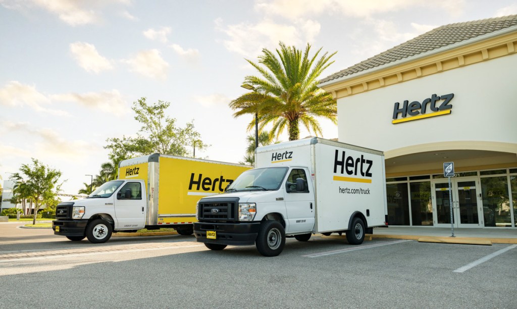 Hertz-box-trucks