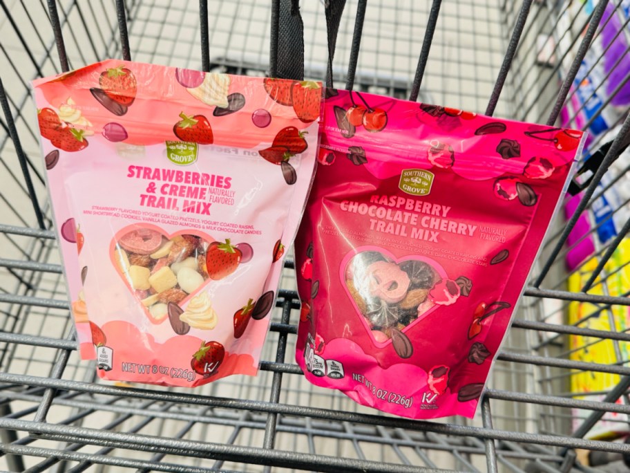 valentines trail mix at aldi