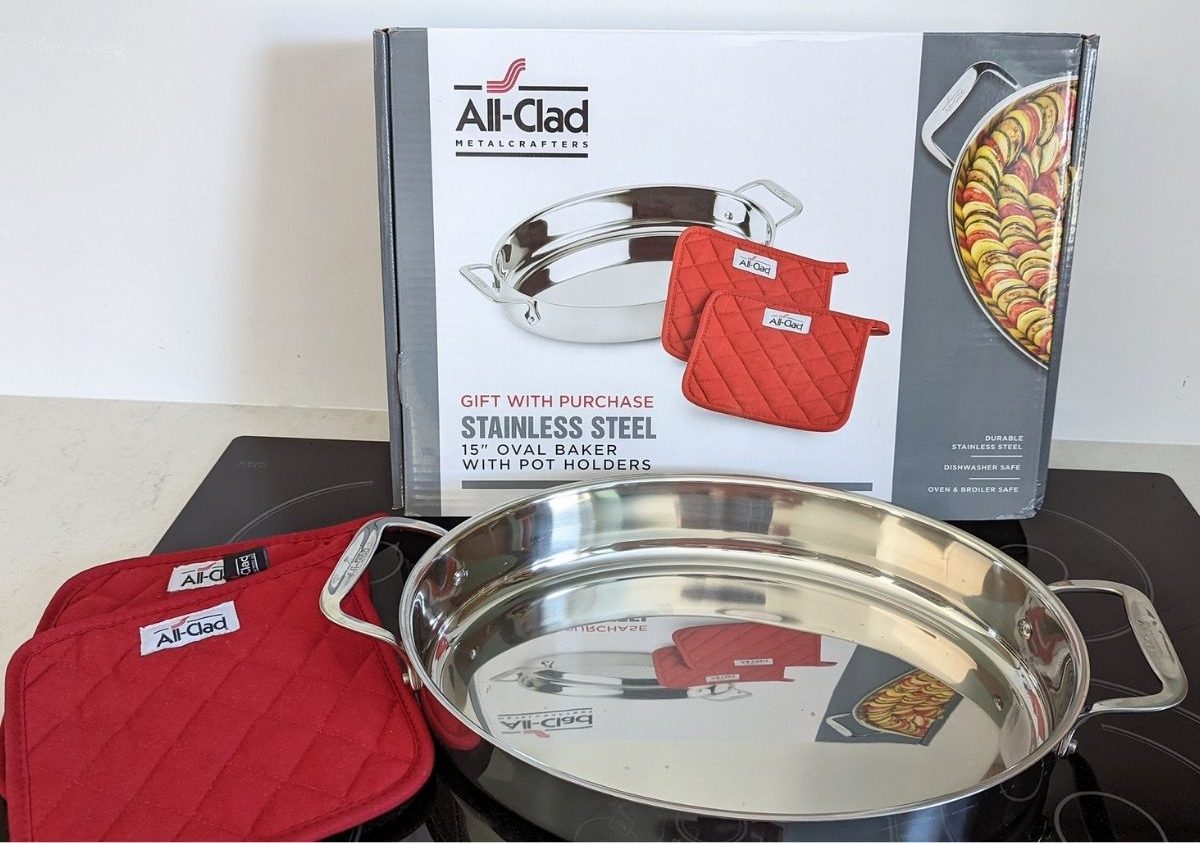 All-Clad Oval Baker Set with potholders