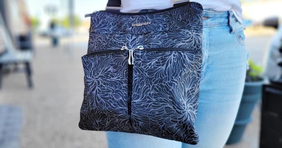 Baggallini Crossbody Bag w/ Matching Wristlet Only $26.99 Shipped (Regularly $85)
