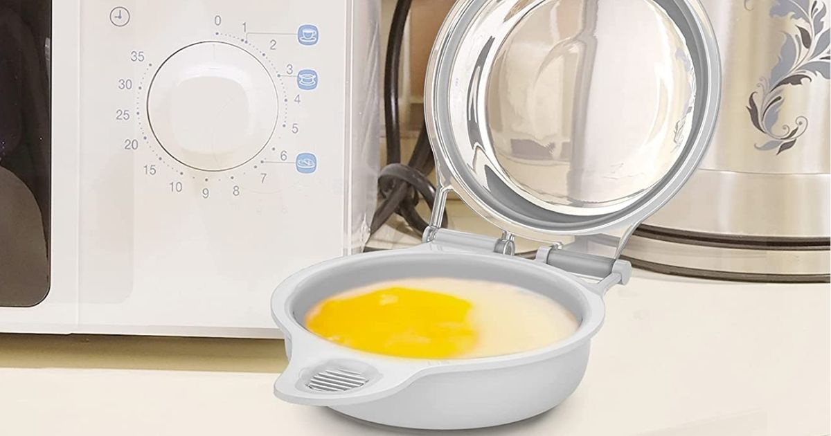 egg in an egg cooker