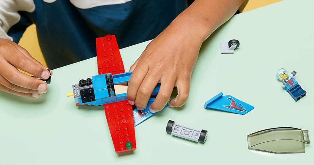 LEGO City Stunt Plane 60323 Building Kit