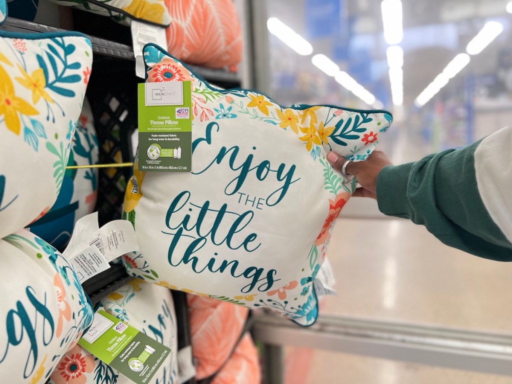 Walmart Outdoor Pillows from 5 Each & InStore)