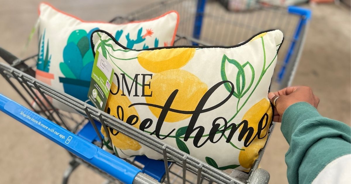 Walmart Outdoor Pillows from 5 Each & InStore)