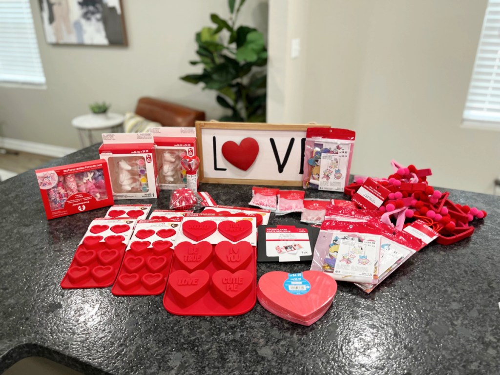 Runningwscissorsstamper: 3-d thursday: valentine keepsake box Michaels Grab Bags Are Back & They’re ONLY $5 (Ours Was Filled w/ Over