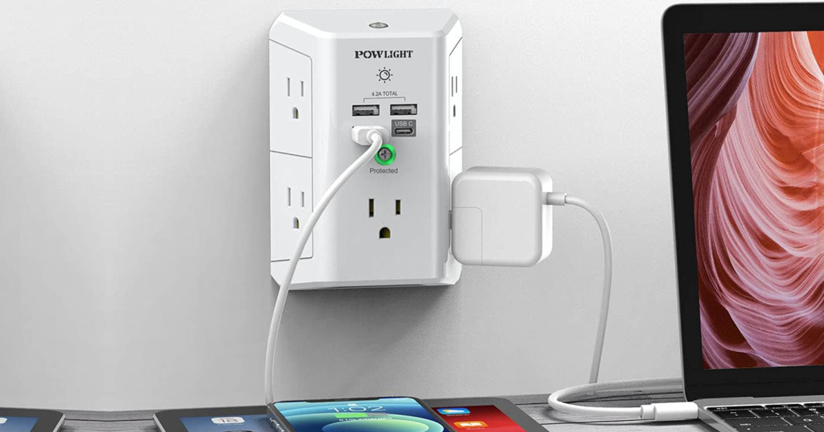 Powlight Outlet Extender w/ Built-In USB ports and Night Light
