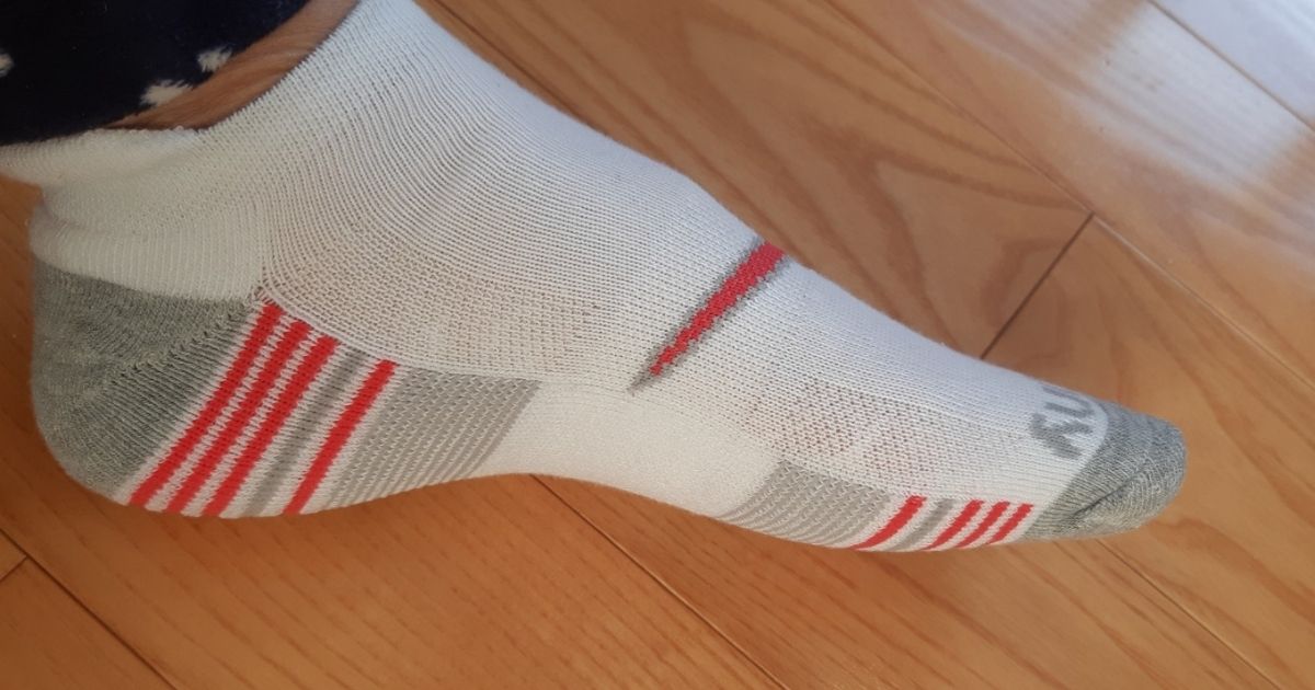 Saucony Women's Athletic Socks Only 8.99 on Amazon (Regularly 15