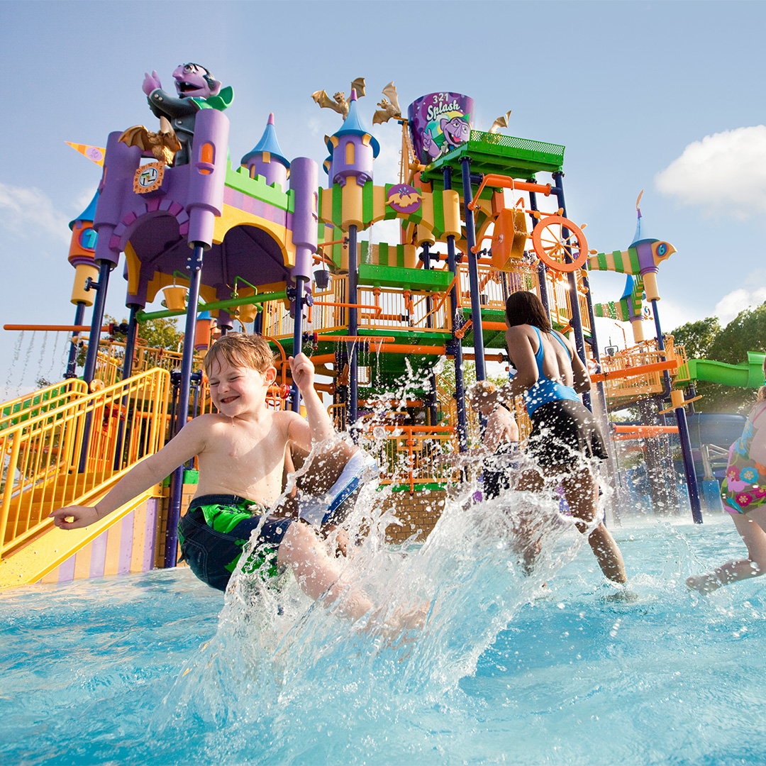 Kids playing in the water at the Sesame Place waterpark