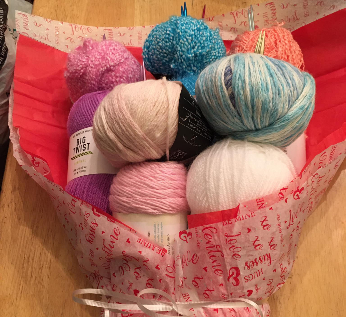 This Reader Made a Yarn Bouquet for Her BFF Hip2Save