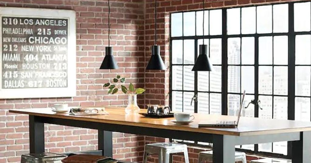 3 pendant lights hanging over kitchen table