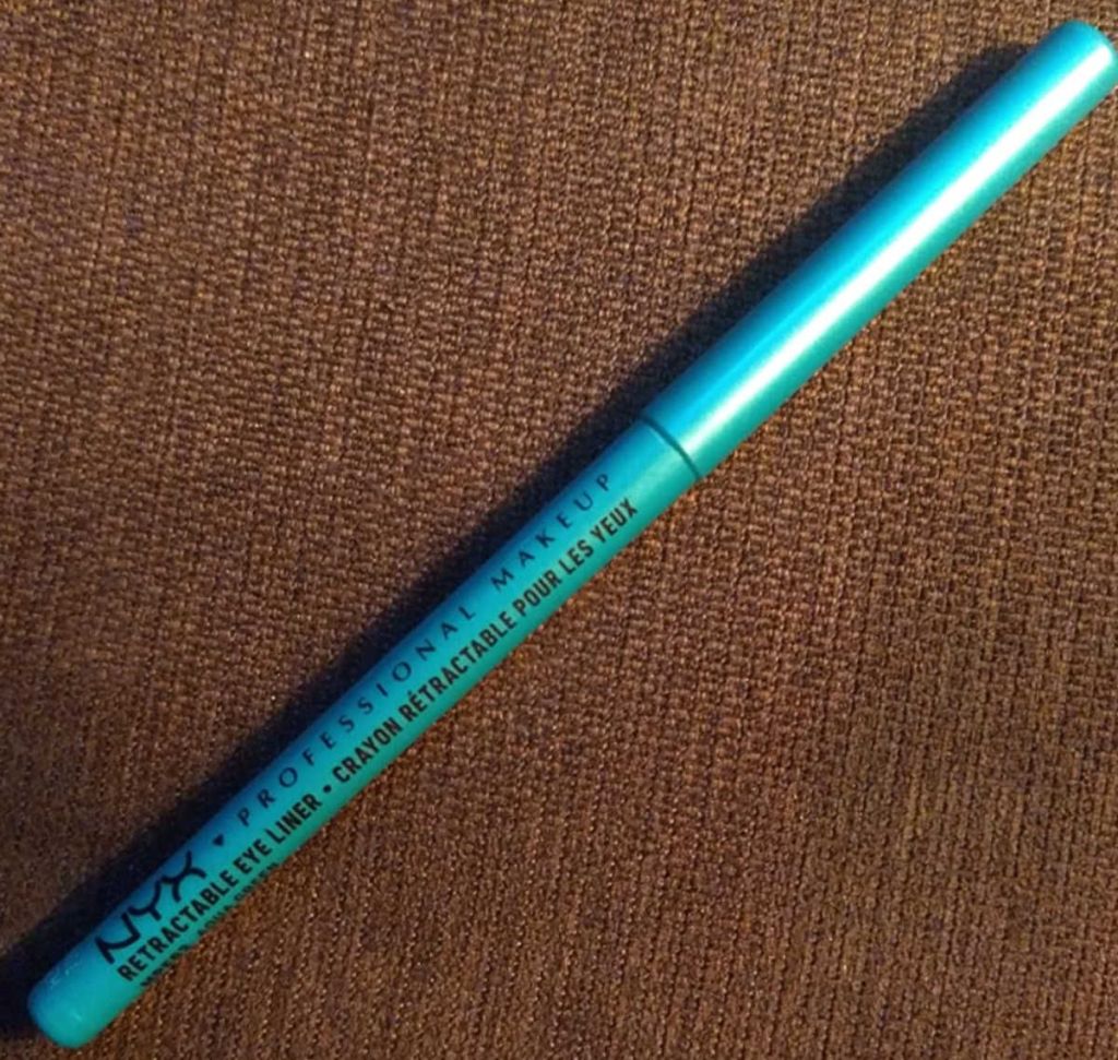 aqua green eye pencil