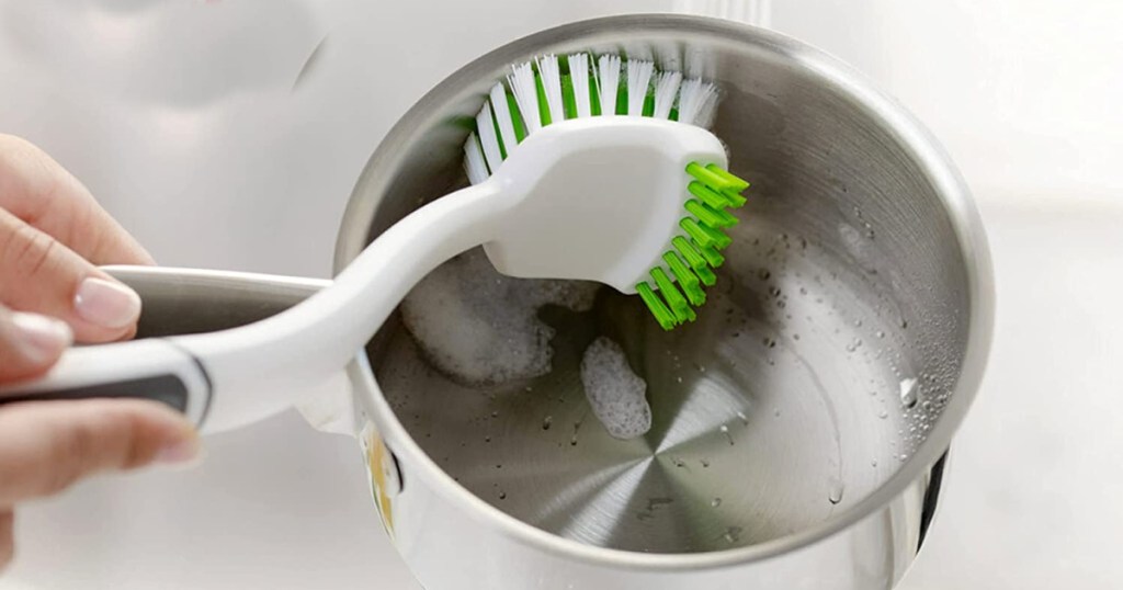 brush cleaning pan