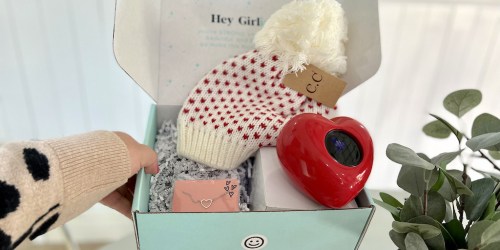 This Teen Subscription Box Gives Us Positive Vibes & We’ve Got a $10 Off Code!