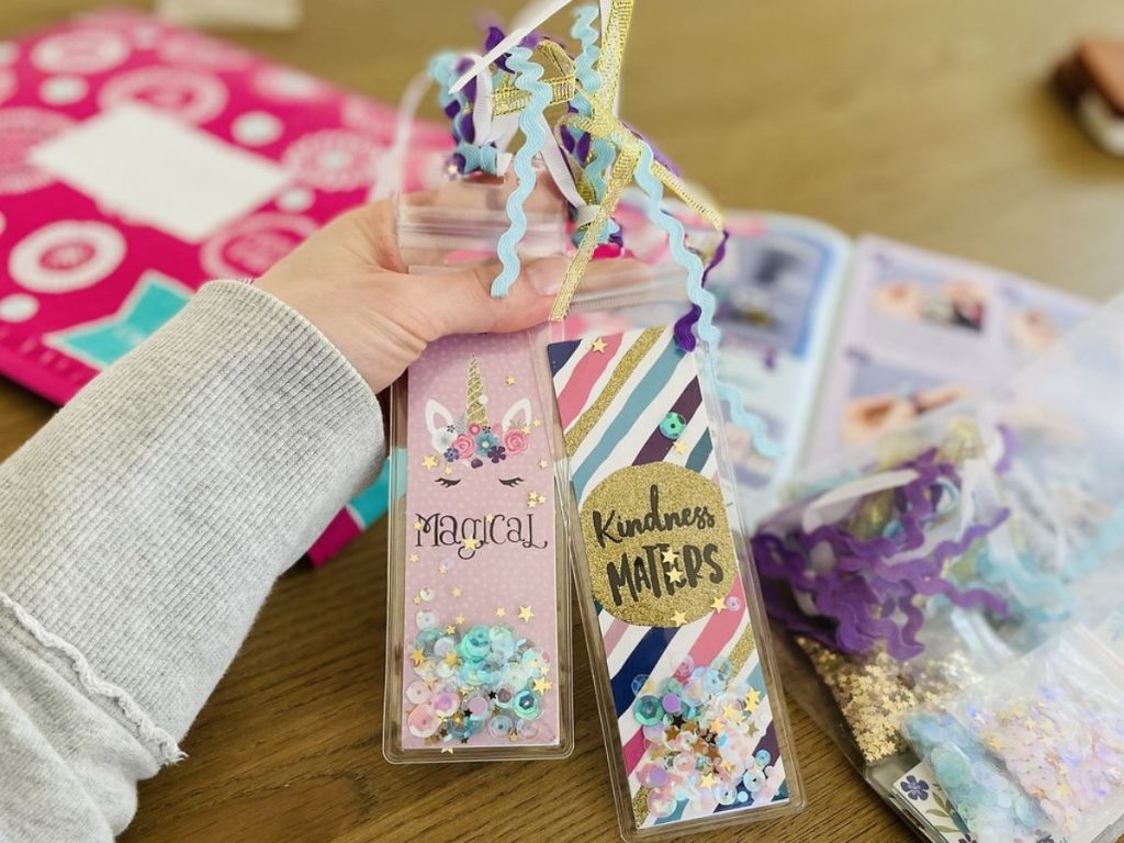 Annie's Craft Kits Bookmarks