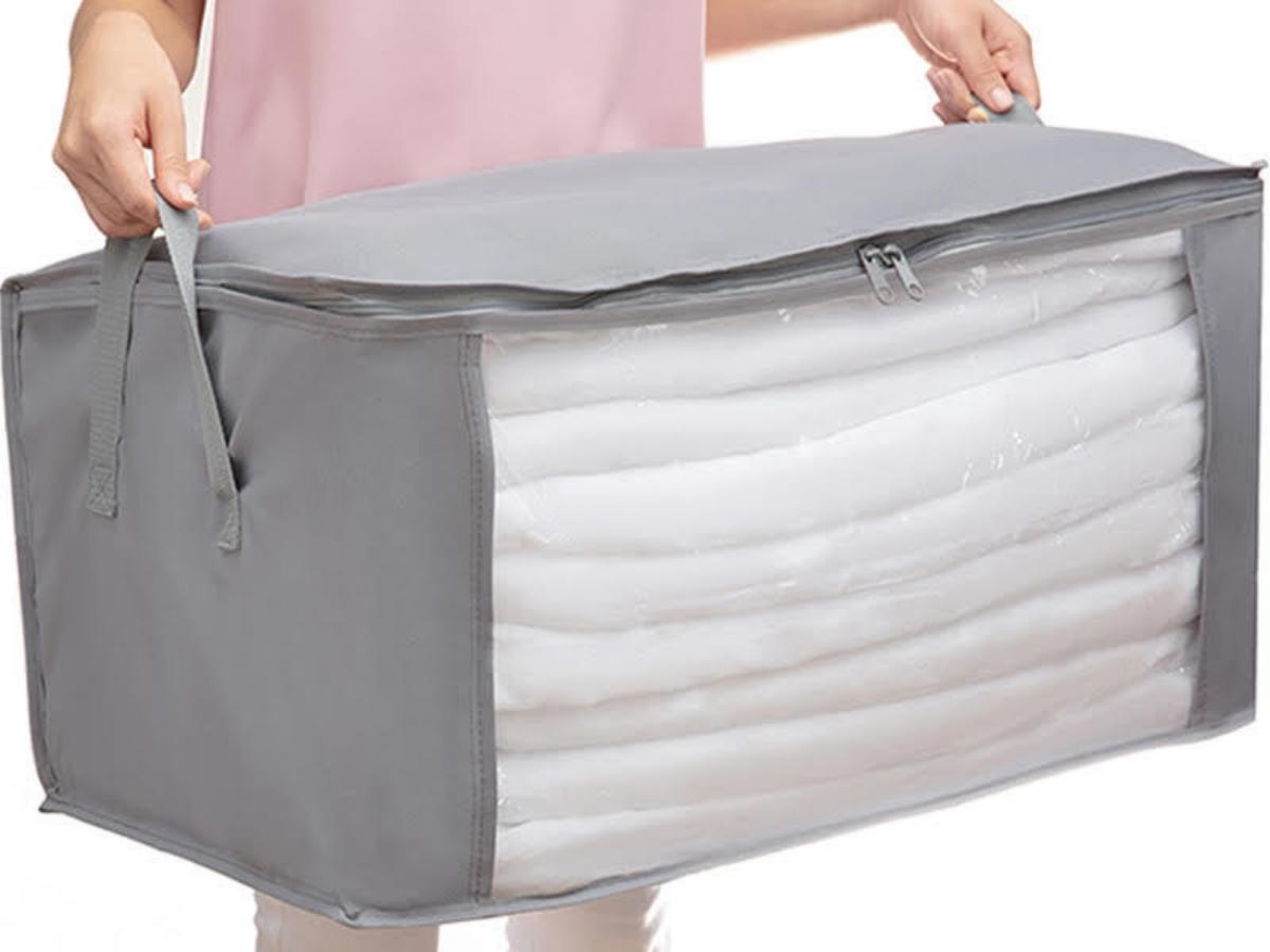 Long storage outlet bag