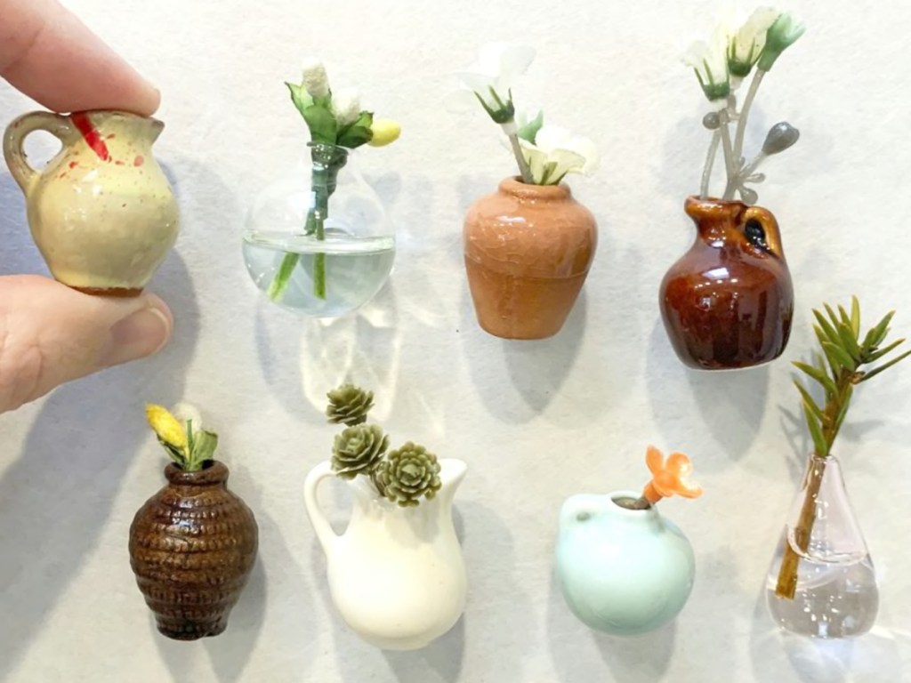 Hand Painted Mini Vase Spring Refrigerator Magnets