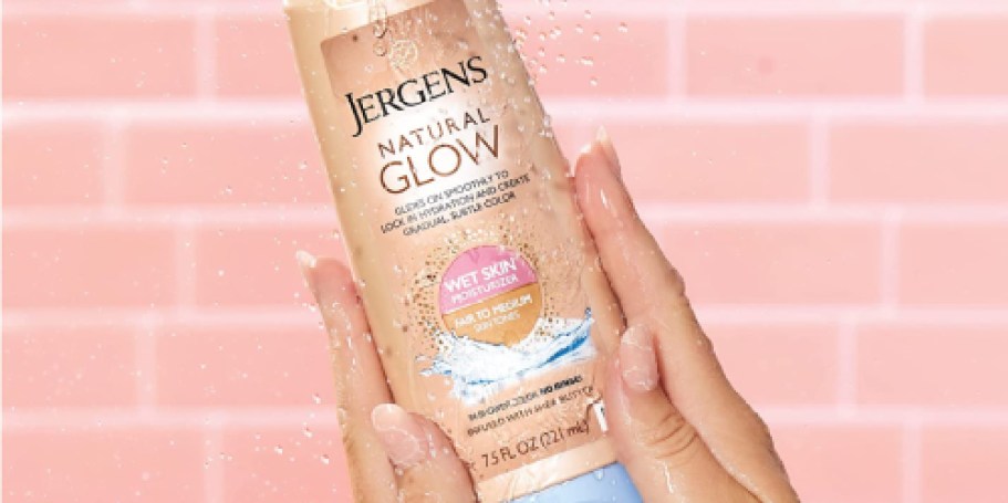 Jergens Natural Glow Lotion Only $6.81 Shipped on Amazon (Reg. $12)