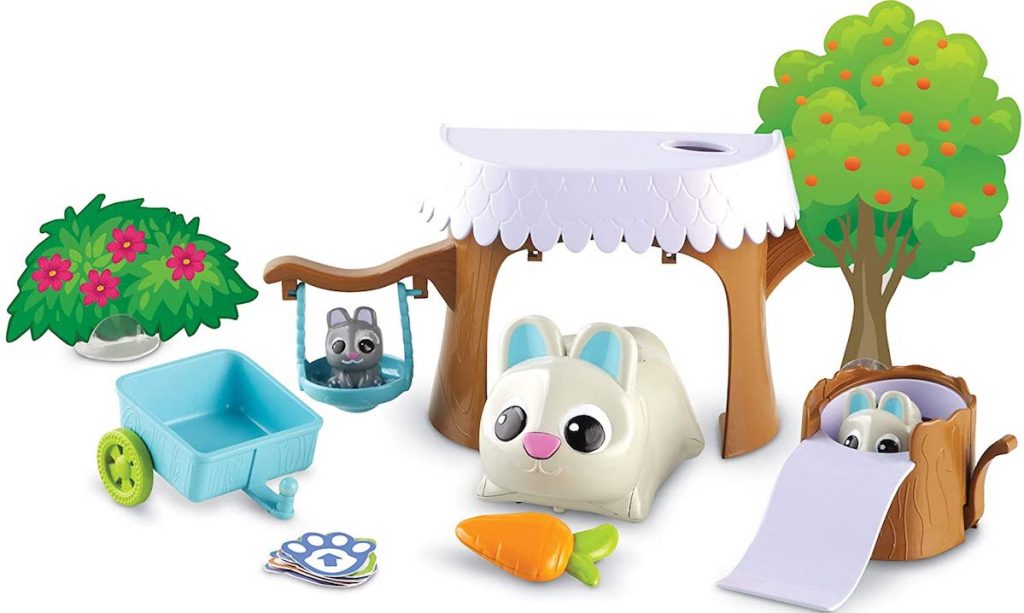 Learning Resources Coding Critters Blooper and accessories
