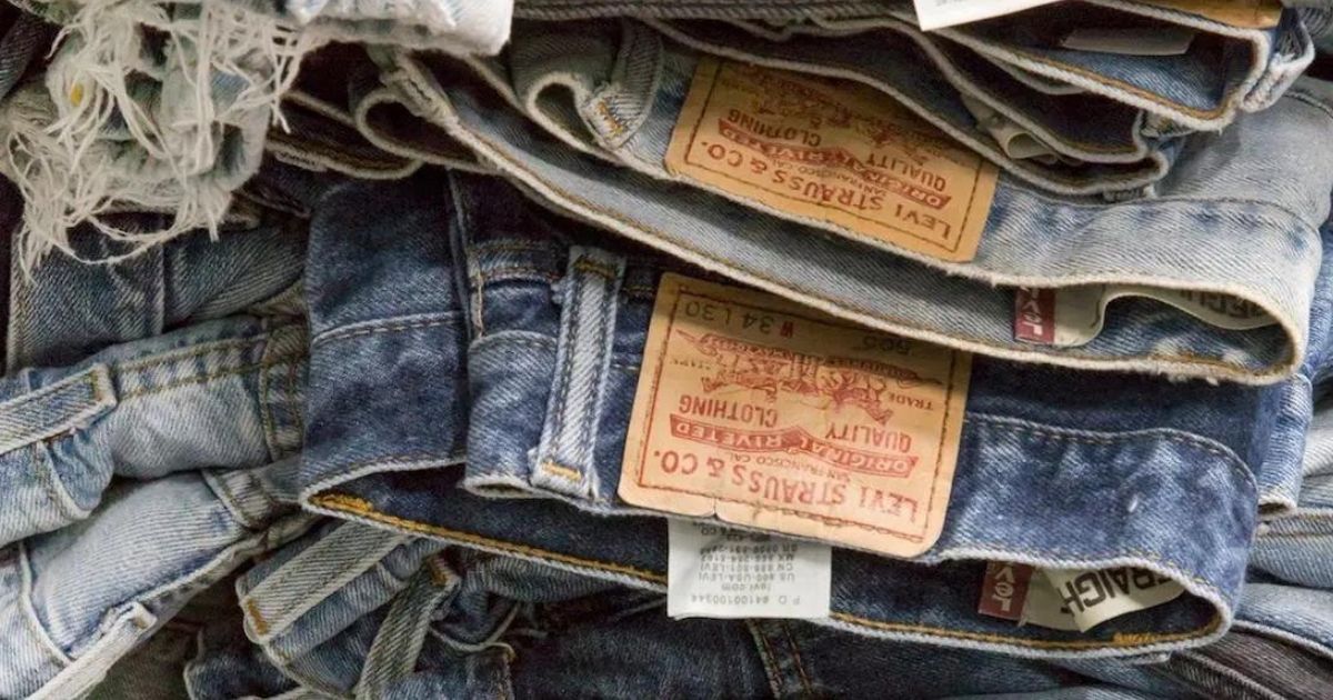 Over 70% Off Levi’s Men’s 514 Jeans on Amazon (Great Reviews)