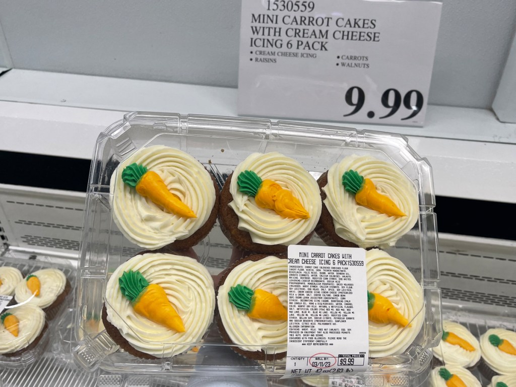 Mini Carrot Cakes in Costco