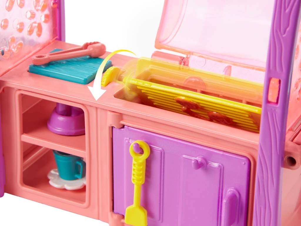 Polly Pocket BBQ Party Pack Only $15 on Walmart.com | Includes 4 Dolls ...