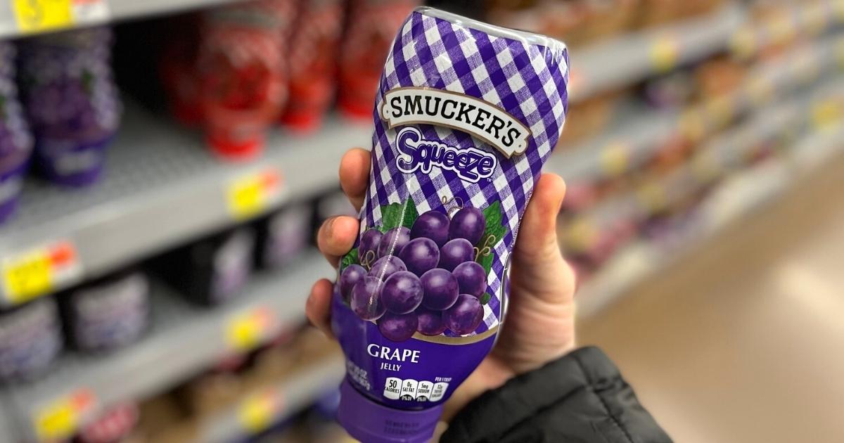 Smucker’s Squeezable Grape Jelly 12Pack Only 18.40 Shipped on Amazon Just 1.53 Per Bottle