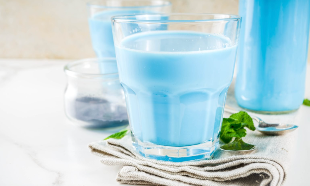glasses of blue milk