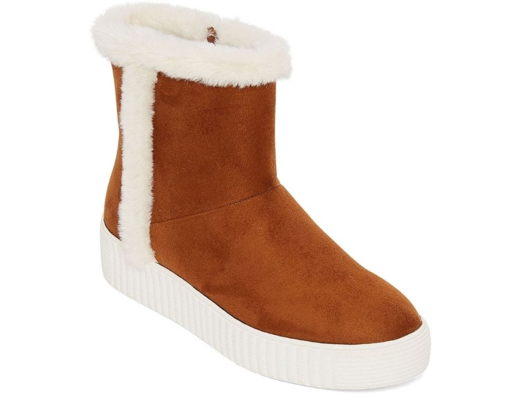 brown with white fur Arizona Women's Jolene Winter Boots Flat Heel