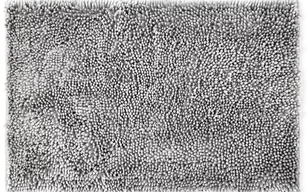 grey noodle bath mat