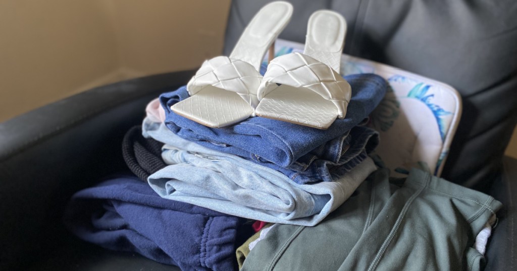 summer cleaning clothes