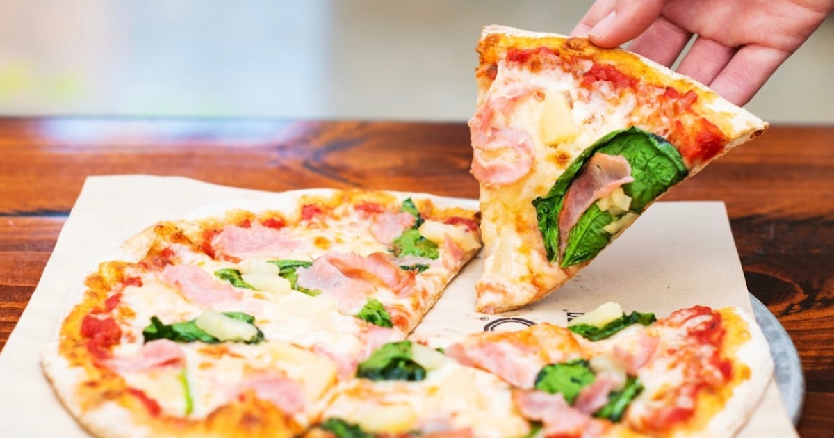 **The Best Pi Day Deals – Score Free Pie & Whole Pizzas for Only $3.14 on 3/14!
