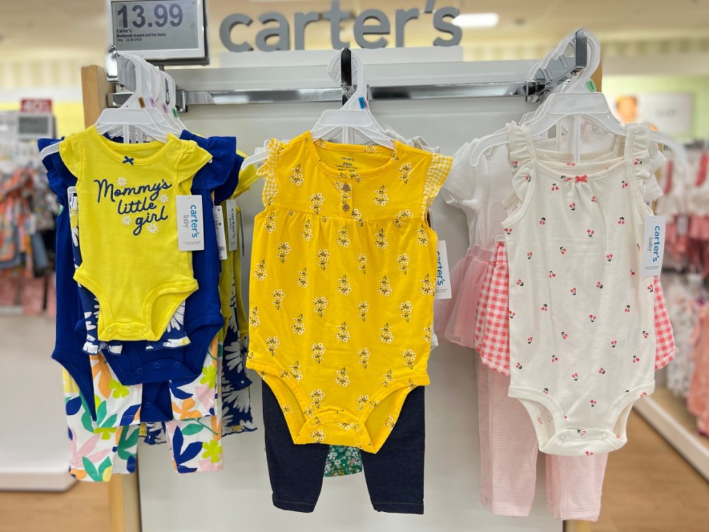 baby clothing sets in store