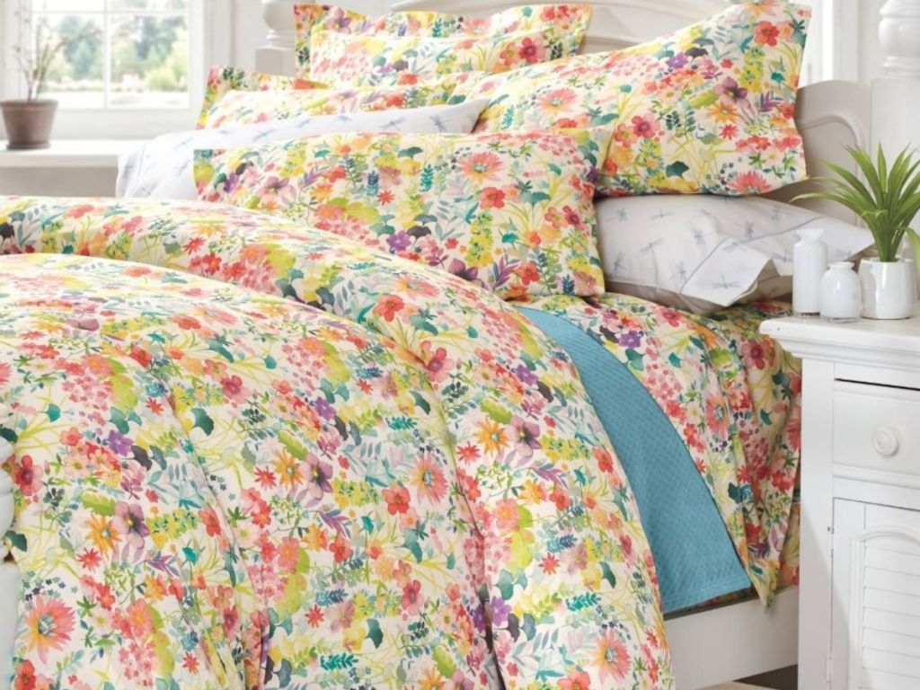 Cuddledown Floral Bedding Set