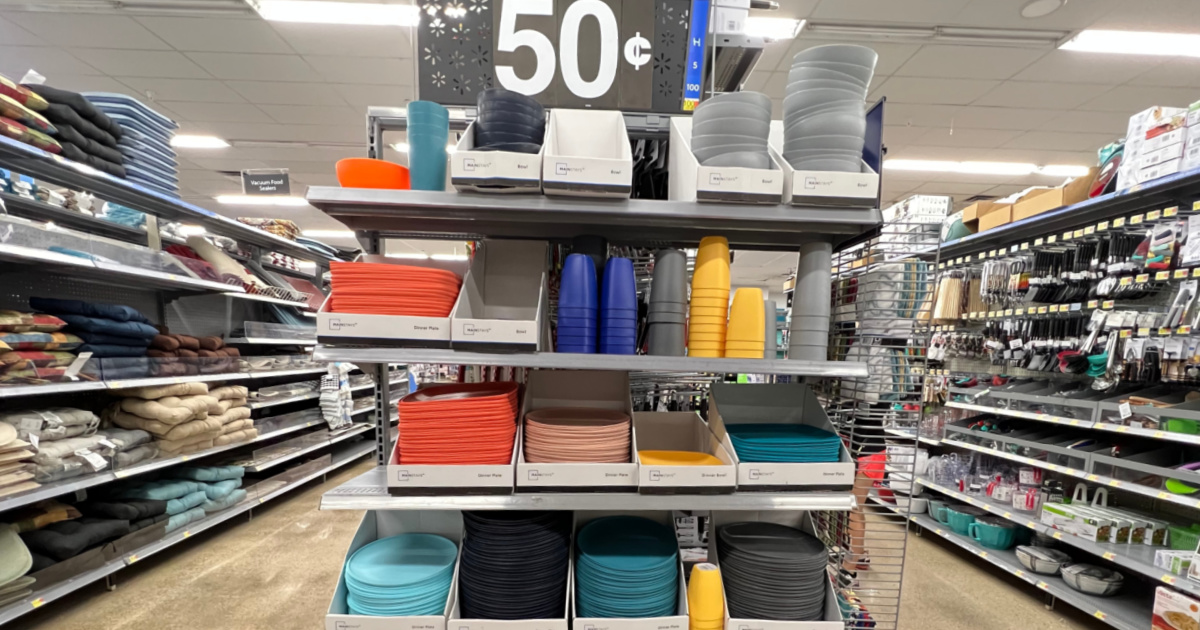 Mainstays Plastic Bowls, Plates & Cups Only 50¢ at Walmart Dishwasher