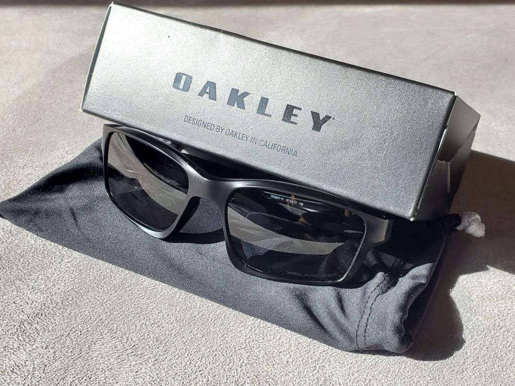 Oakley sunglasses and box