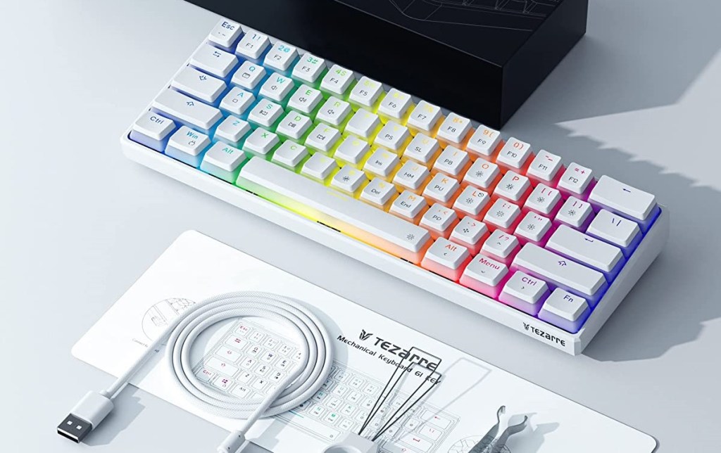 keyboard next to accessories