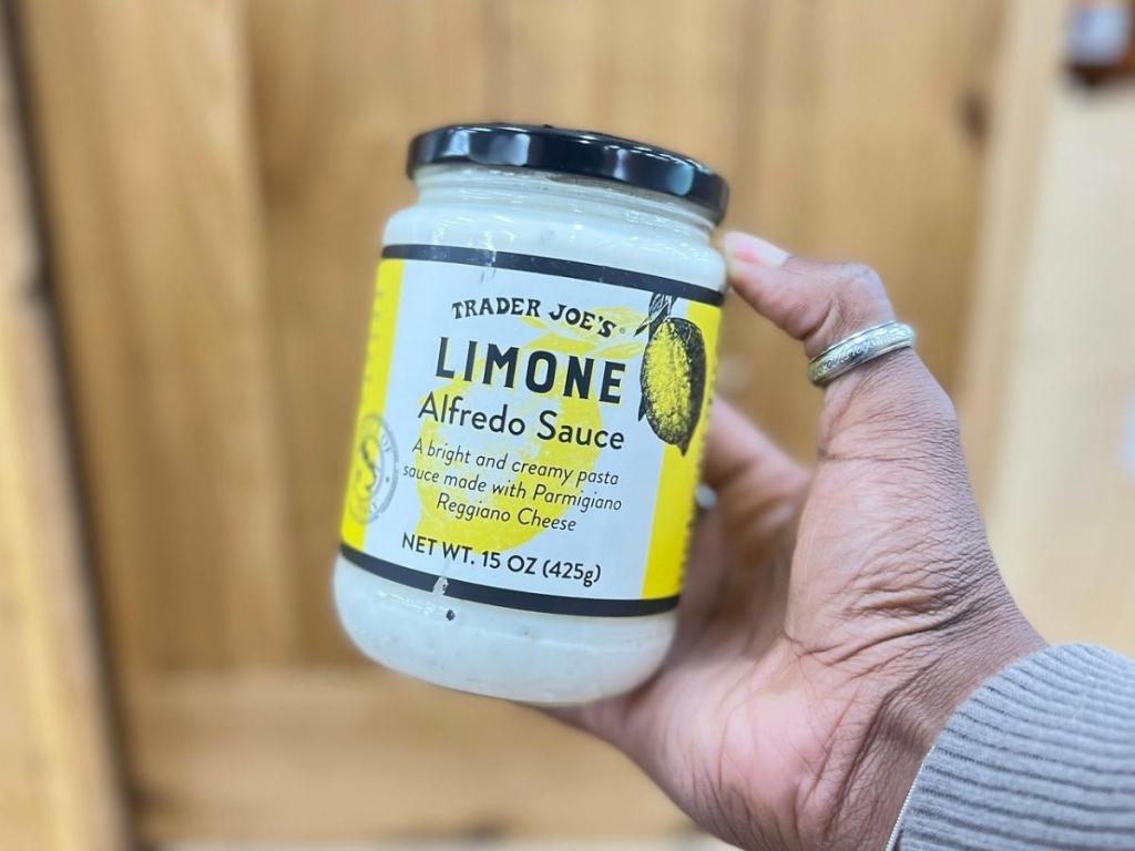 jar of trader joe's limone alfredo sauce
