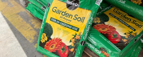 miracle-gro soil