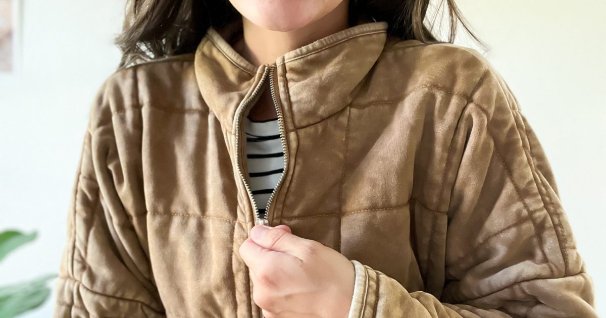 brown quilted jacket w/ zipper