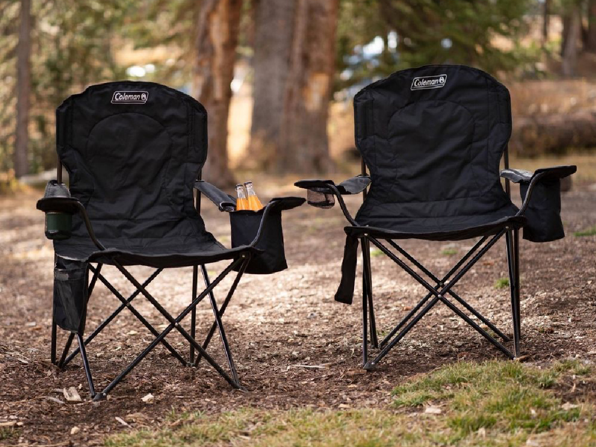 bar stools with backs on them