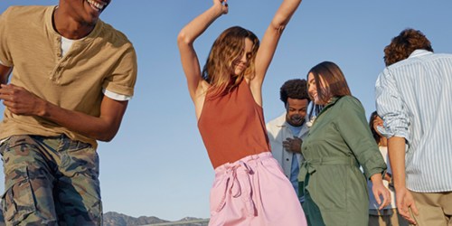GO! Up to 90% GAP Clothing & Shoes for the Family | Jeans from $5, Sandals from $3, & More!