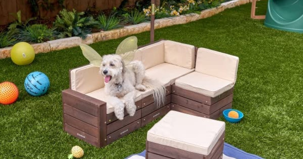 Kidkraft Outdoor Sectional for Kids or Dogs