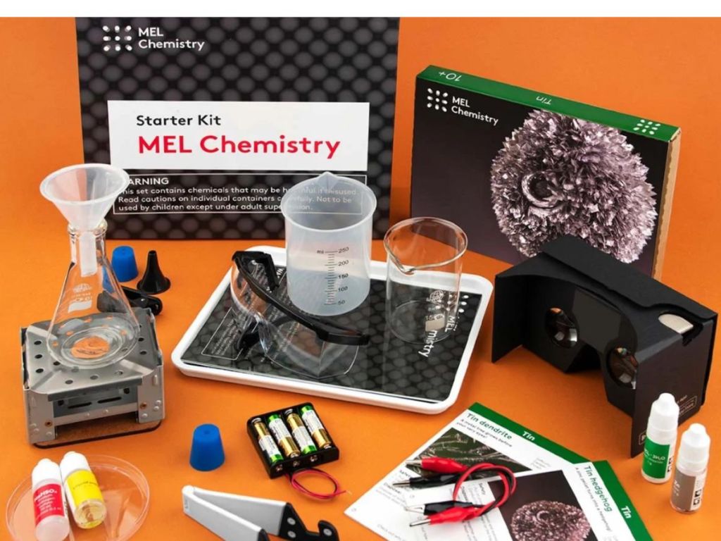 Mel Science Chemistry Box