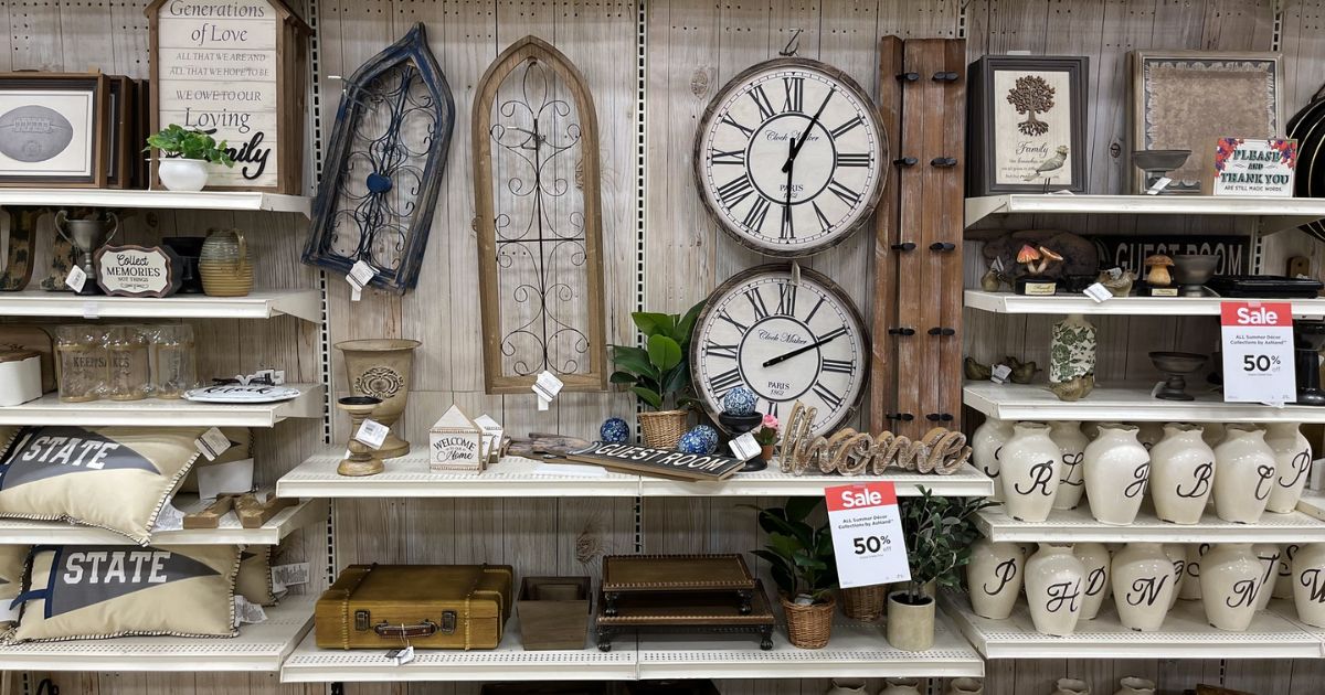 michael's summer home decor in store