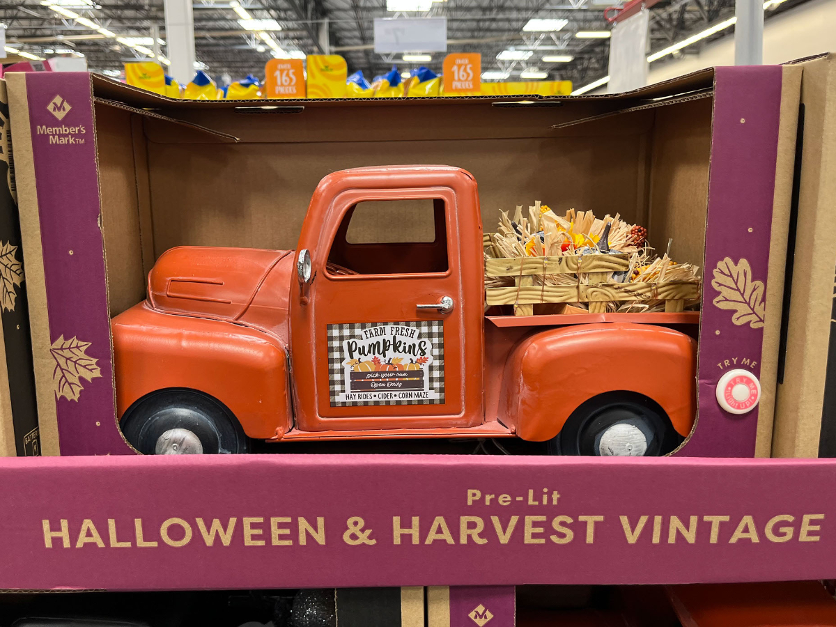 Harvest Vintage Truck