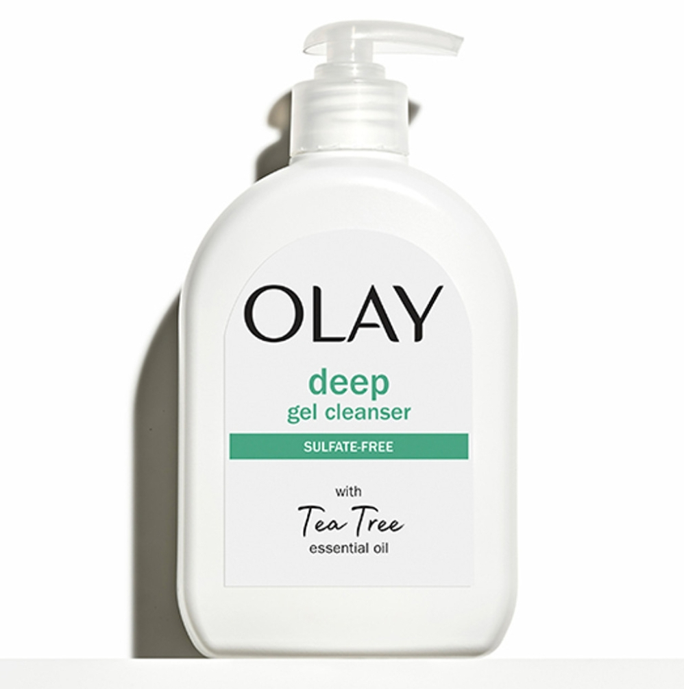 Bottle of Olay Deep Gel Cleanser