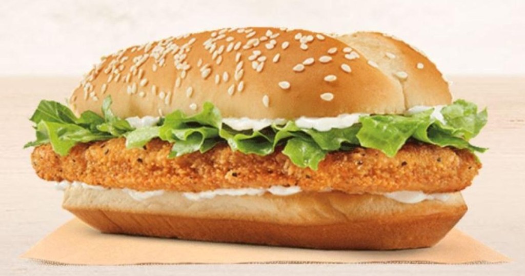 chicken sandwich with lettuce and mayonnaise