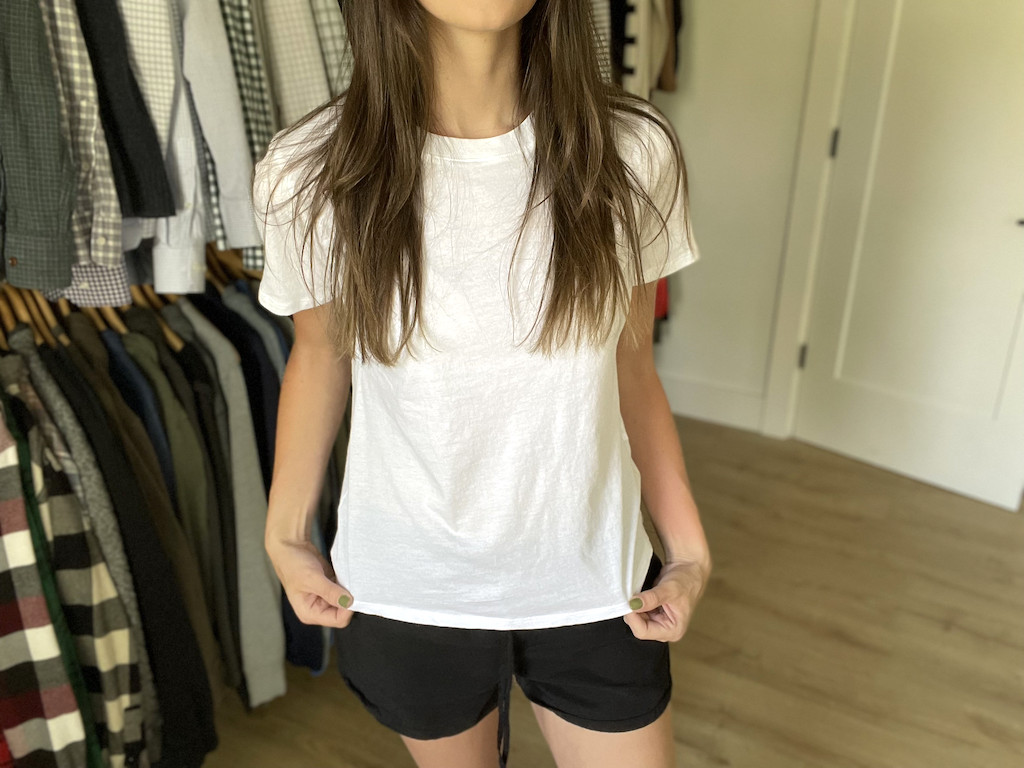 woman wearing Forever 21 white tee
