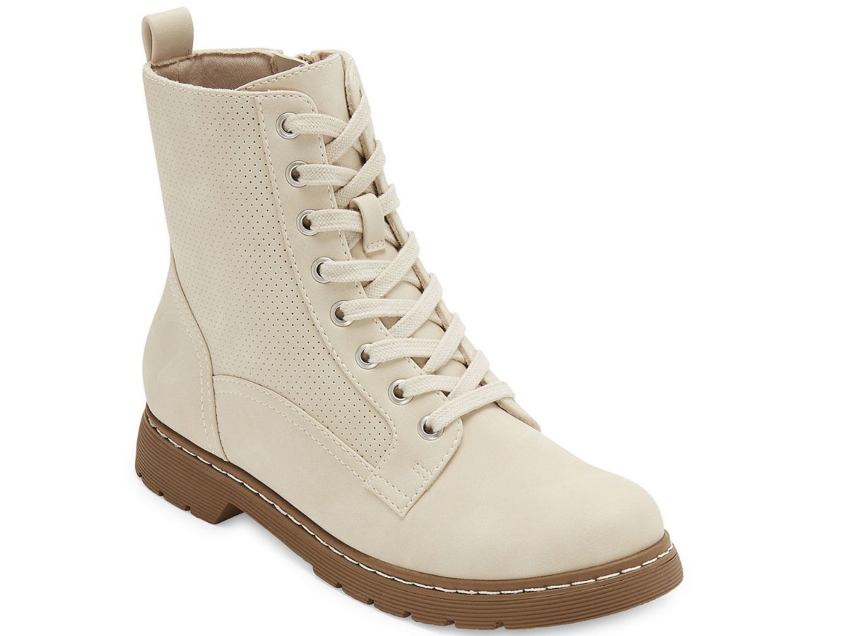 jcpenney white boots