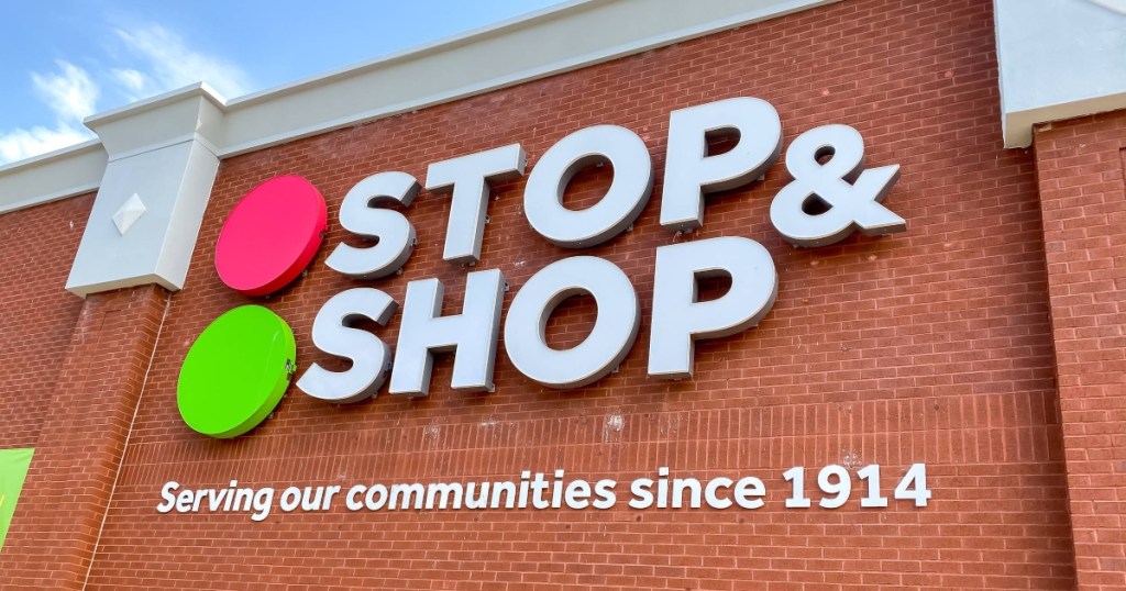 exterior of Stop & Shop store